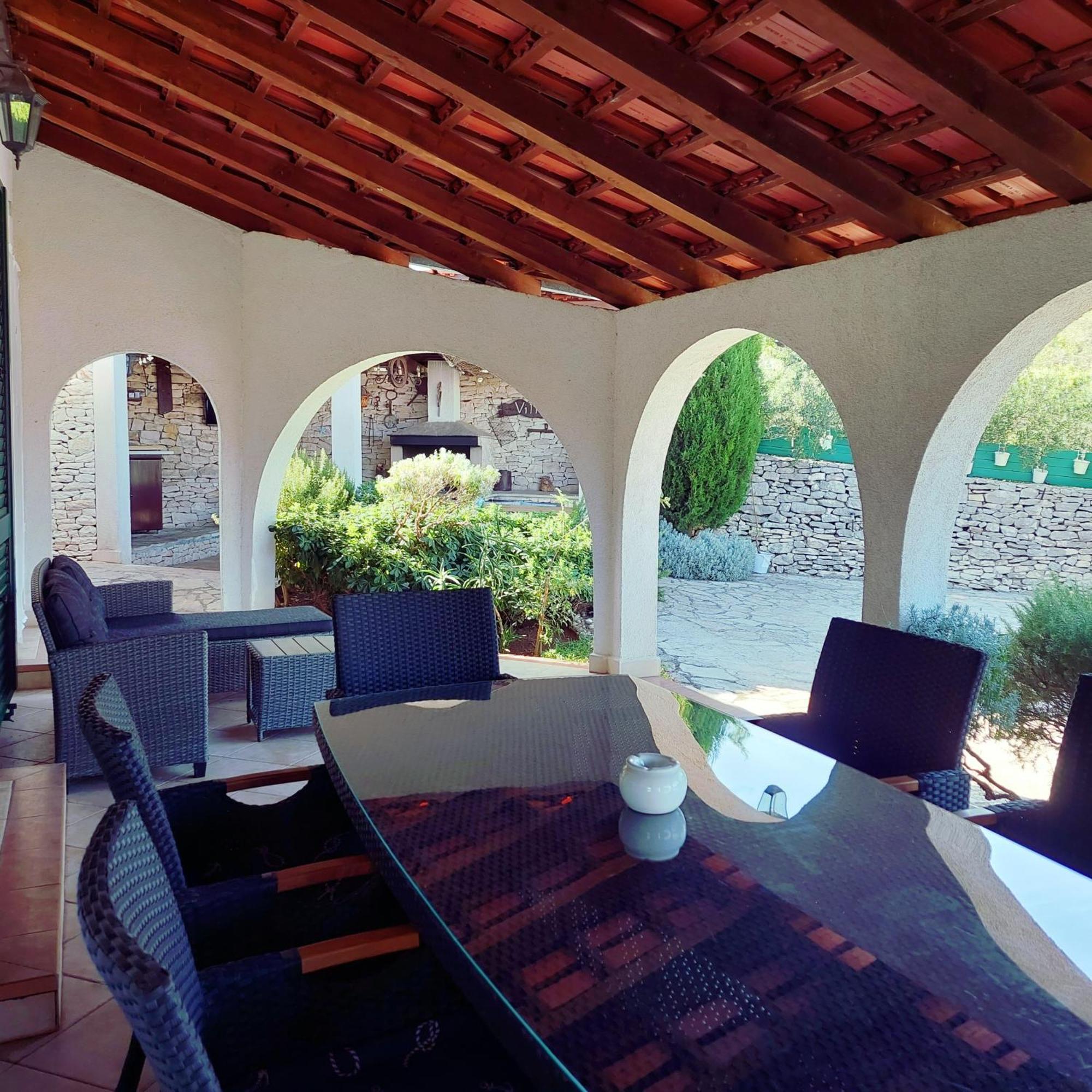 Charming Villa Nika With The Pool Supetar Exterior foto